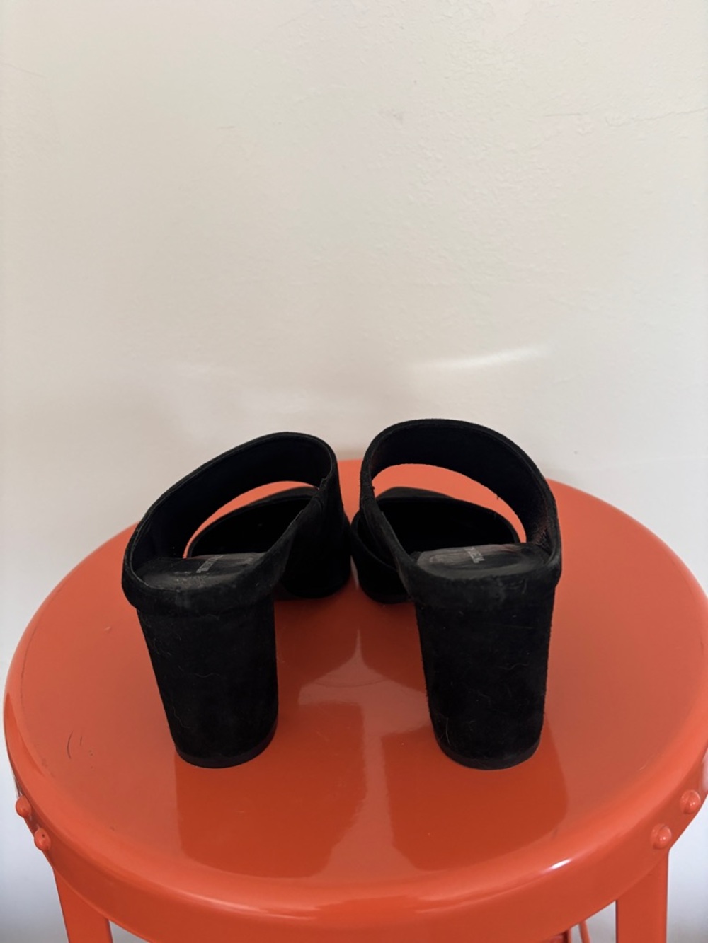 INTENTIONALLY BLANK Black Pointed-Toe Block Heel Mules - Picture 5 of 8
